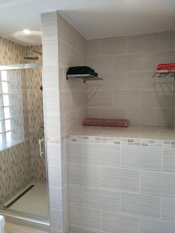 Exclusive Beachfront Villa Fonyod Ngoại thất bức ảnh